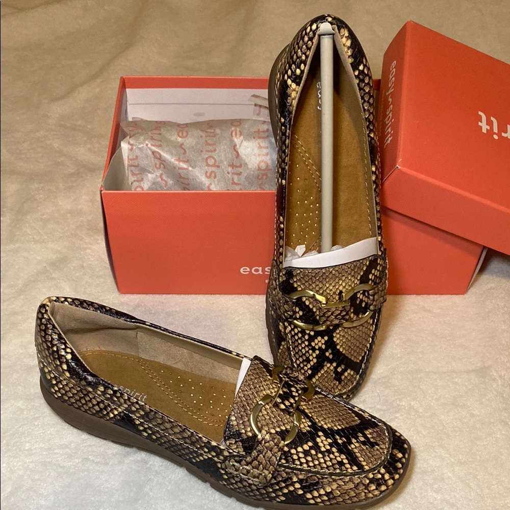 Easy Spirit Women's Snake Print Loafers